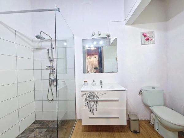 Dpt Guadeloupe (971), à vendre SAINT-FRANCOIS, villa 3 suites avec piscine et jacuzzi