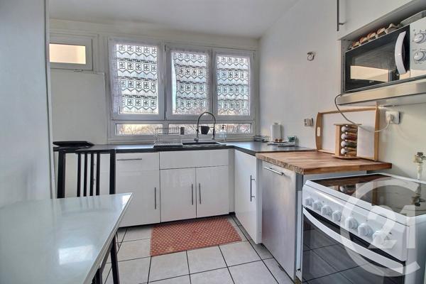 Appartement F4 à vendre  4 pièces - 83,07 m2 PANTIN - 93