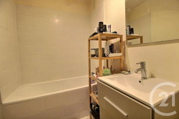 Appartement F4 à vendre  4 pièces - 83,07 m2 PANTIN - 93