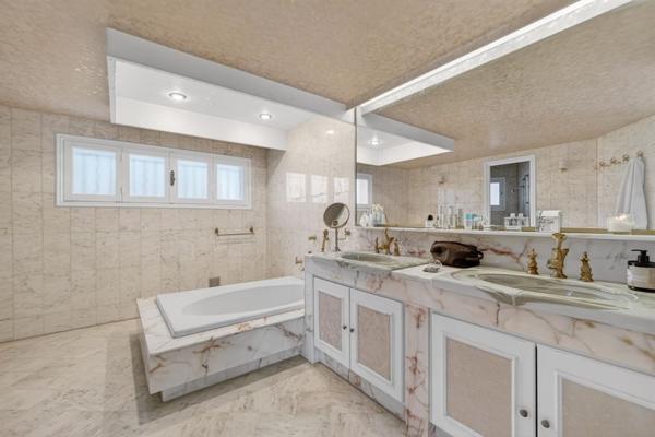 Vente Villa de luxe Mougins 10 Pièces 474 m²
