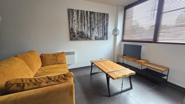 Appartement
         3 pièces
        - 50 m² Exclusivité 165 000 € *