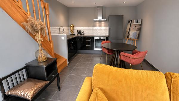 Appartement
         3 pièces
        - 50 m² Exclusivité 165 000 € *