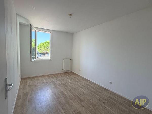Appartement à vendre Cenon - 3 pièces, 63m² avec 2 chambre(s) à 171 700€ - AJP Immobilier Bordeaux Chartrons