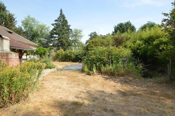 Vente                                                      Maison
                        
                     7 pièces                      117 m2                     à Arnage