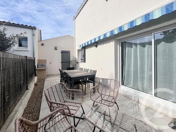 Maison à vendre  4 pièces - 94,45 m 2   ST PIERRE D OLERON  - 17