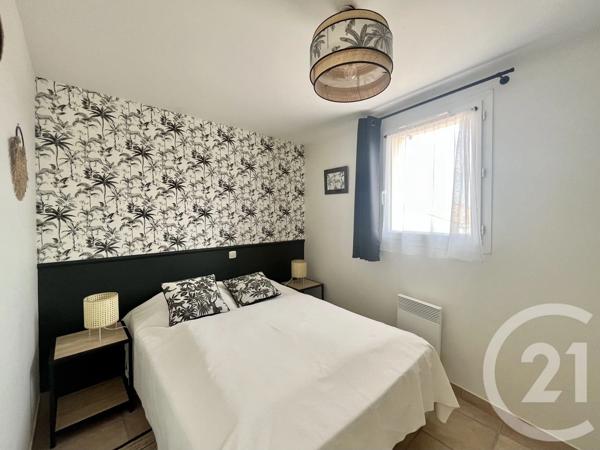 Maison à vendre  4 pièces - 94,45 m 2   ST PIERRE D OLERON  - 17