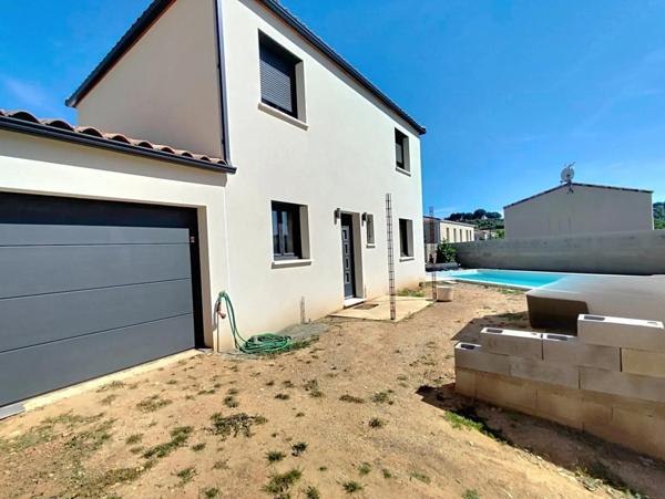 Maison récente avec garage et piscine Montagnac