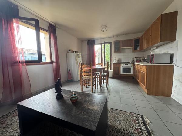 Maison à Saint Loubès de 4 pièces de 82 m² - Garage - Terrain de 981 m²