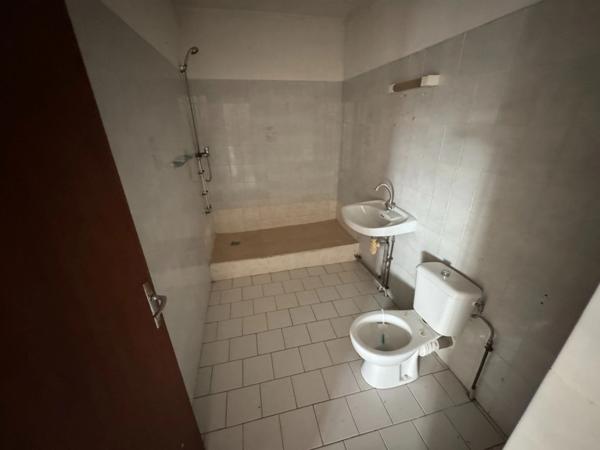 Superbe immeuble rue De Gaulle à Cayenne