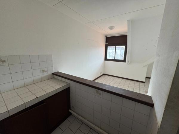 Superbe immeuble rue De Gaulle à Cayenne