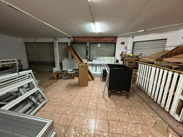 Superbe immeuble rue De Gaulle à Cayenne