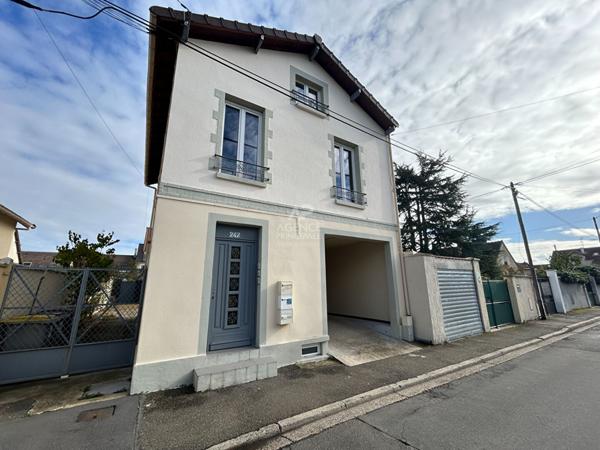 Immeuble de rapport Carrieres Sous Poissy €239 000 ** - Référence 8950