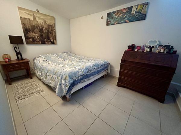 Immeuble de rapport Carrieres Sous Poissy €239 000 ** - Référence 8950