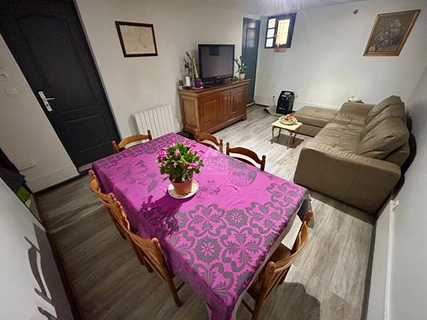 Immeuble de rapport Carrieres Sous Poissy €239 000 ** - Référence 8950