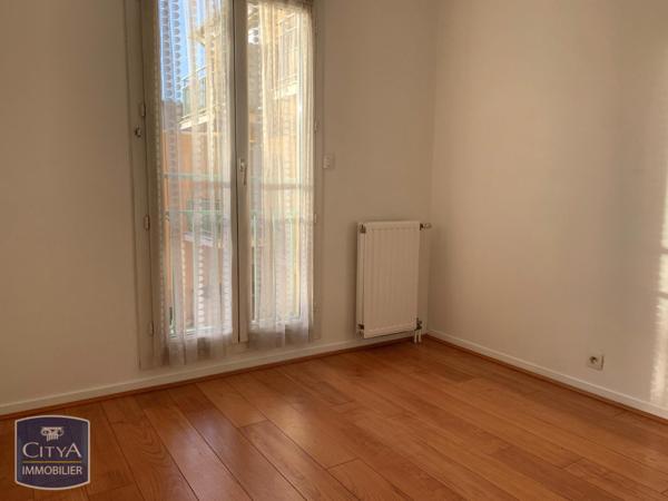 Appartement à louer 3 pièces 81m²