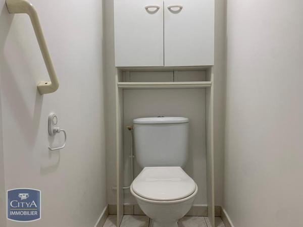 Appartement à louer 3 pièces 81m²