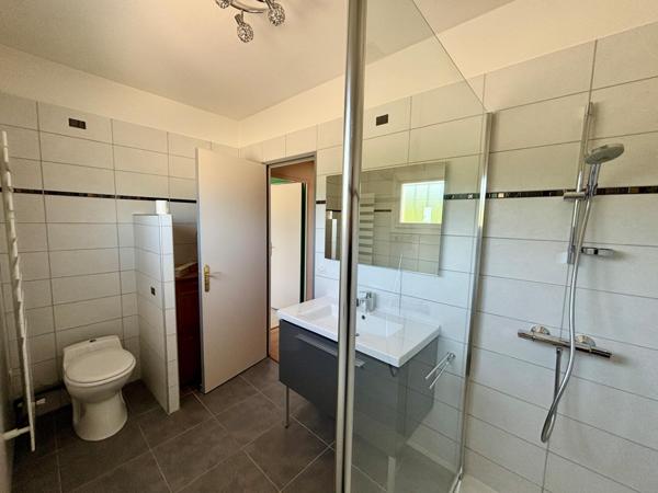 Maison sur Fontalba avec garage et jardin