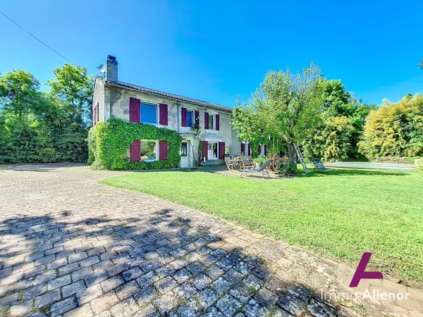 Maison  ancienne avec cachet de 200 m² Camblanes et Meynac