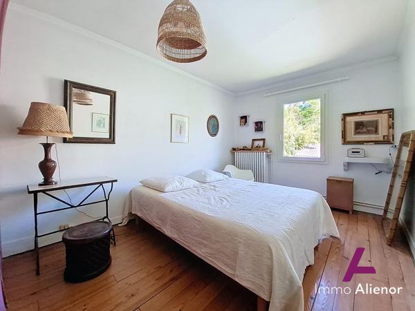 Maison  ancienne avec cachet de 200 m² Camblanes et Meynac