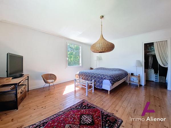 Maison  ancienne avec cachet de 200 m² Camblanes et Meynac