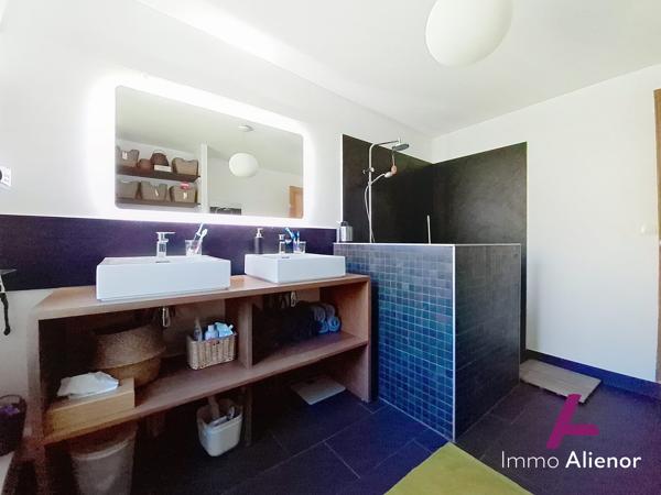 Maison  ancienne avec cachet de 200 m² Camblanes et Meynac