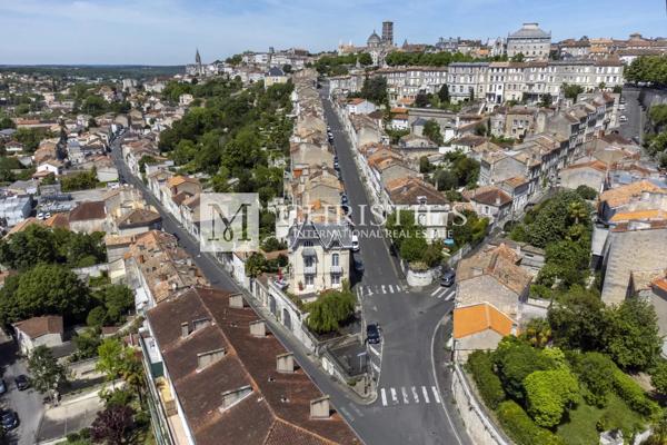 Magnifique villa « art nouveau » dans le centre d’Angoulême