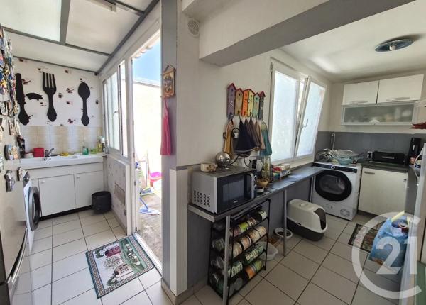 Maison à vendre  4 pièces - 104 m 2   CALAIS  - 62