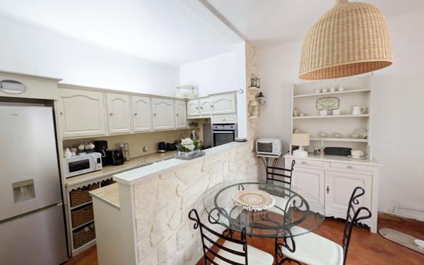 Maison à vendre    5 pièces •  Avignon