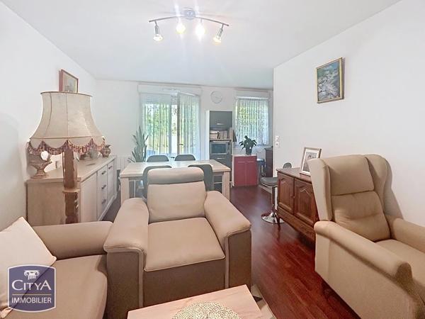 Appartement à vendre 2 pièces 48.57m² Condé-sur-l'Escaut (59163)