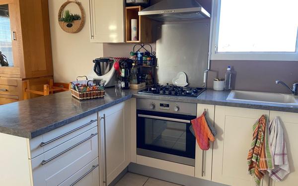 Appartement à vendre    2 pièces • 47,70 m2 Saint-Paul-Trois-Châteaux