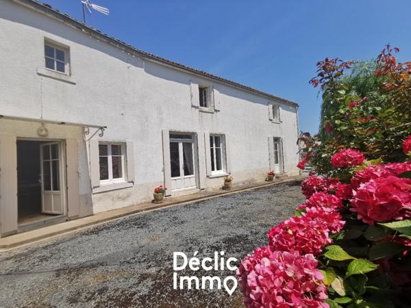 Vente maison à rénover Saint pierre le vieux, 114m² 570m² 5 pièces 120 750€