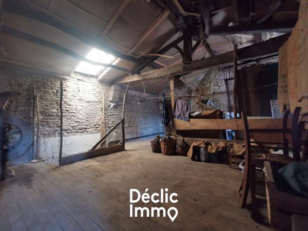 Vente maison à rénover Saint pierre le vieux, 114m² 570m² 5 pièces 120 750€