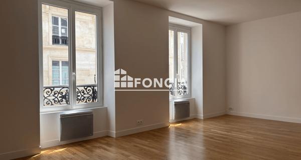 Location Appartement 2 pièces 55.76 m² - Paris 75009
