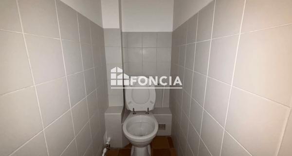 Location Appartement 2 pièces 55.76 m² - Paris 75009