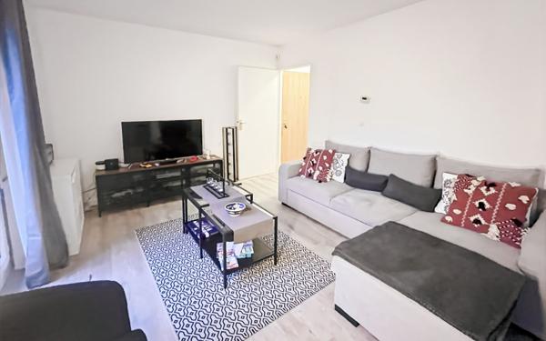 Appartement à vendre    1 pièce •  Courdimanche
