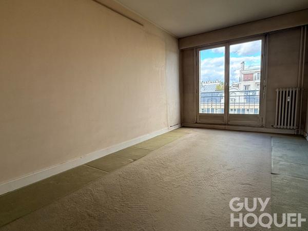 Versailles appartement 4 vraies chambres. Vue imprenable sur Versailles et Notre-Dame