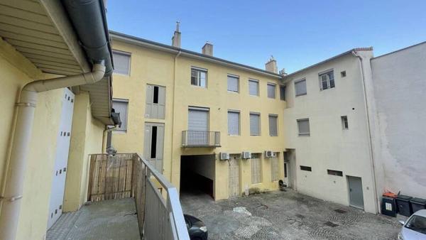 Appartement 1 pièce                                        - 42000 Saint-Étienne Réf : 13226