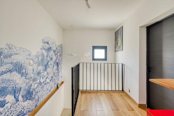 Maison Nanterre limite Rueil Malmaison 5 pièces de 80m2 535 000 € **  - Référence  15428