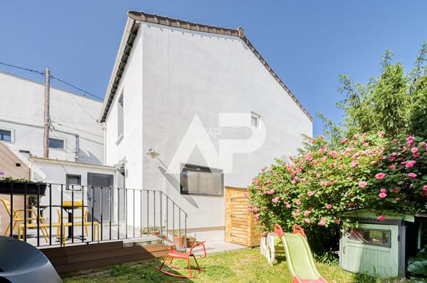 Maison Nanterre limite Rueil Malmaison 5 pièces de 80m2 535 000 € **  - Référence  15428