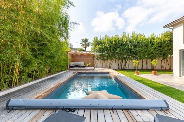 Vente Maison de luxe Le Bouscat 6 Pièces 212 m²