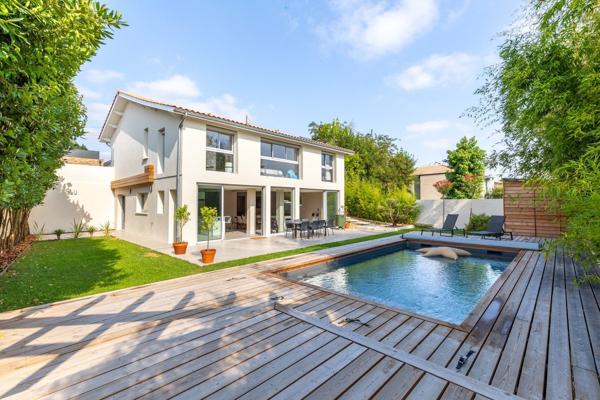 Vente Maison de luxe Le Bouscat 6 Pièces 212 m²