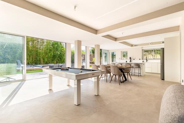 Vente Maison de luxe Le Bouscat 6 Pièces 212 m²