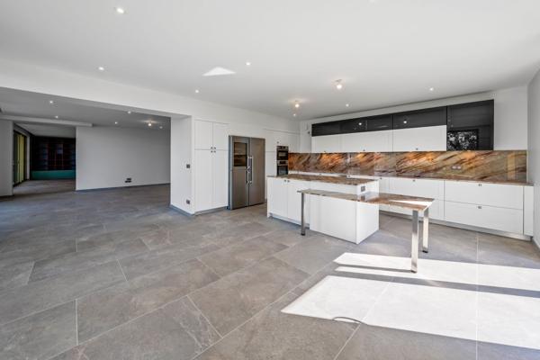 Vente Appartement de luxe Évian-les-Bains 6 Pièces 282 m²