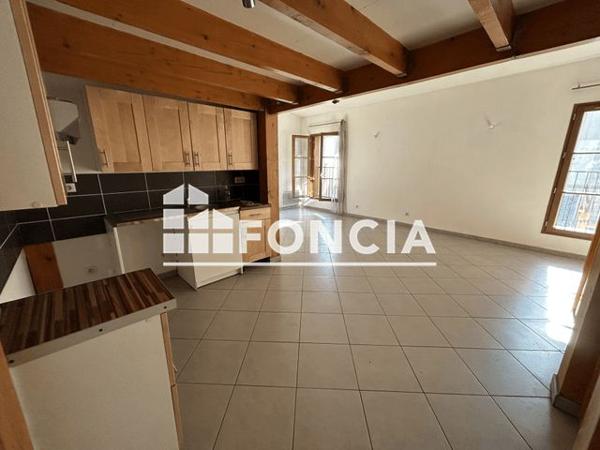 Location Appartement 2 pièces 52 m² - 143 RUE DE LA CHAPELLE Villeneuve Les Magelone 34750