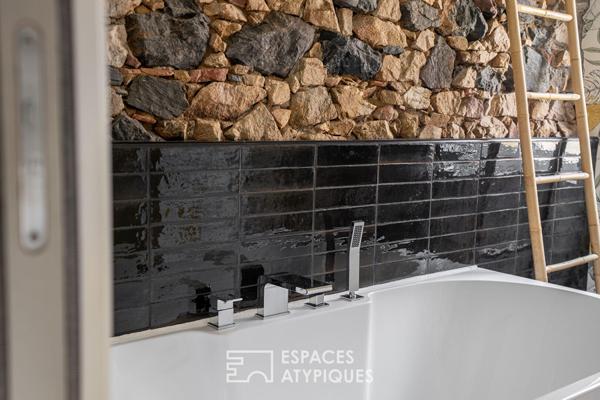 Longère de caractère entièrement rénovée avec piscine, un art de vivre au vert