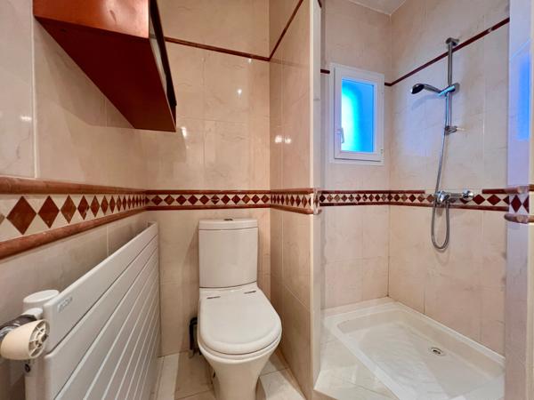 Magnifique Maison de 170m2 plain pied - 4 Chambres - 1 Bureau - Orienté Sud - Terrain de 1700 m2