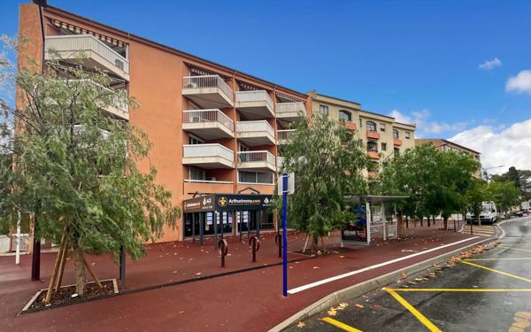 Appartement à vendre    1 pièce • 22,37 m2 Fréjus