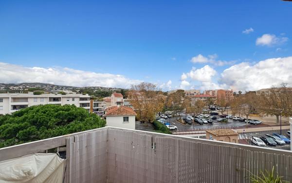 Appartement à vendre    1 pièce • 22,37 m2 Fréjus