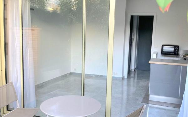 Appartement à vendre    1 pièce • 20,67 m2 Nice
