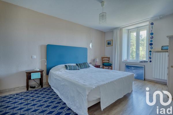 Maison à vendre 9 pièces 158 m² Saint-Agrève